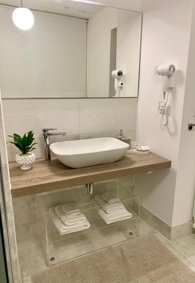 Casa Del Corso Otel Acireale Dış mekan fotoğraf